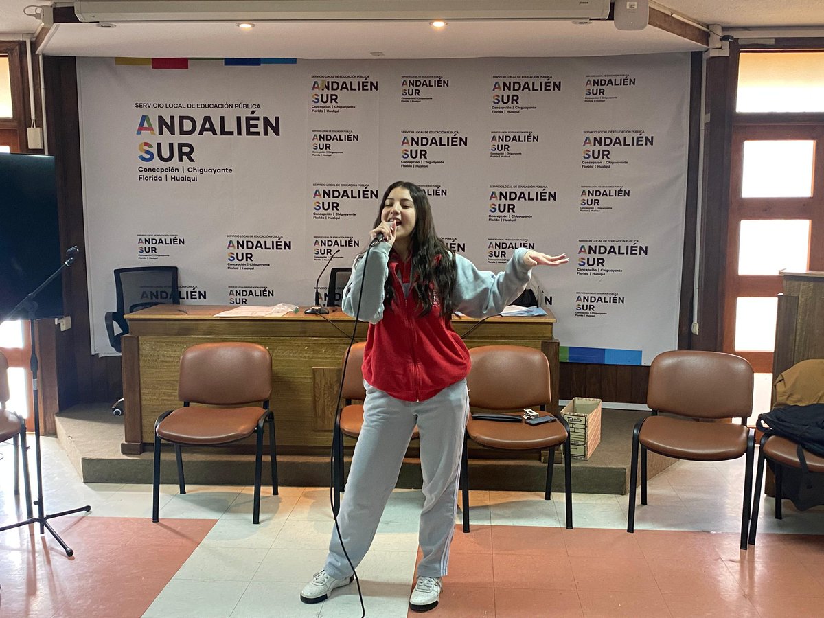 ¡Comienza la cuenta regresiva!
Hoy vivimos el primer ensayo de nuestros talentosos estudiantes que se presentarán en el Festival de la Voz Territorial 🎶💫.

💡 El próximo ensayo será el 12 de agosto, afinando cada detalle para brillar en el escenario el gran día: 20 de agosto.