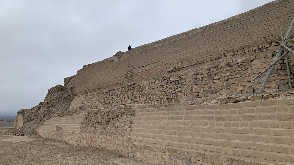 Ciudadela Museo de Huaca Pucllana. Pachacamac. Perú.