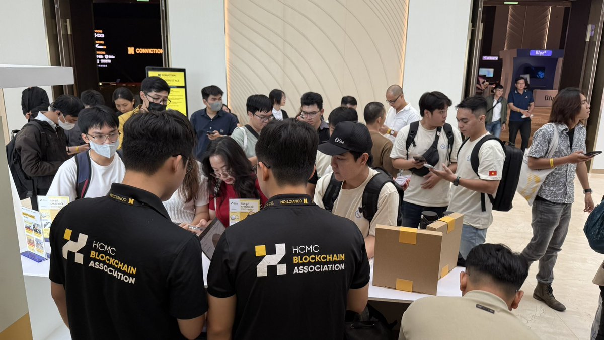 ankhang.web3 tweet media