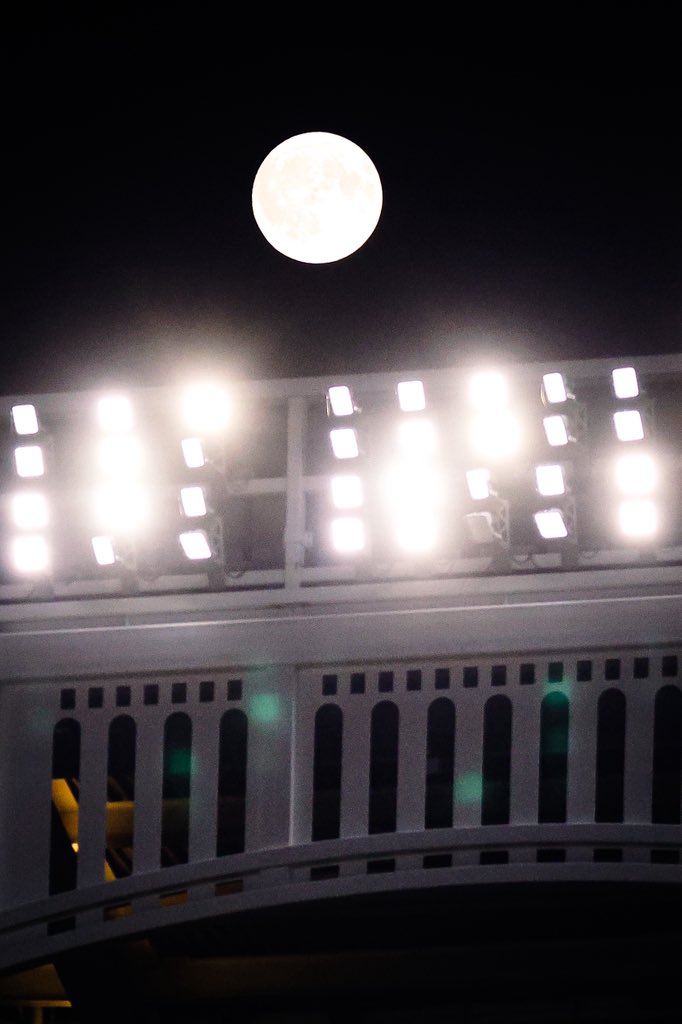 Roberto Carlo (@logicallyquiet) on Twitter photo Full Moon Nights at Yankee Full Moon Nights at Yankee