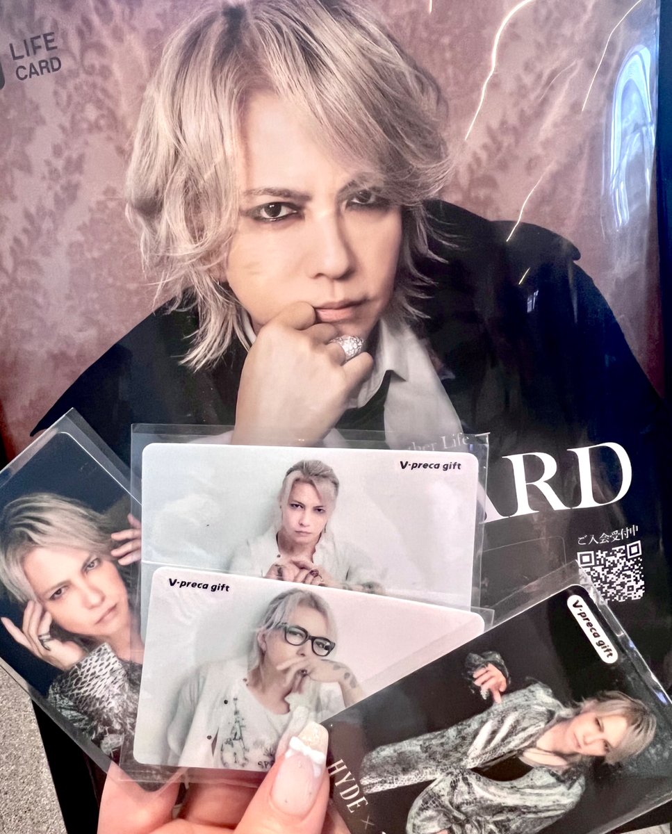 HYDE × LIFE CARD】 本日、KT Zepp YokohamaでHYDE CARDブースの受付を