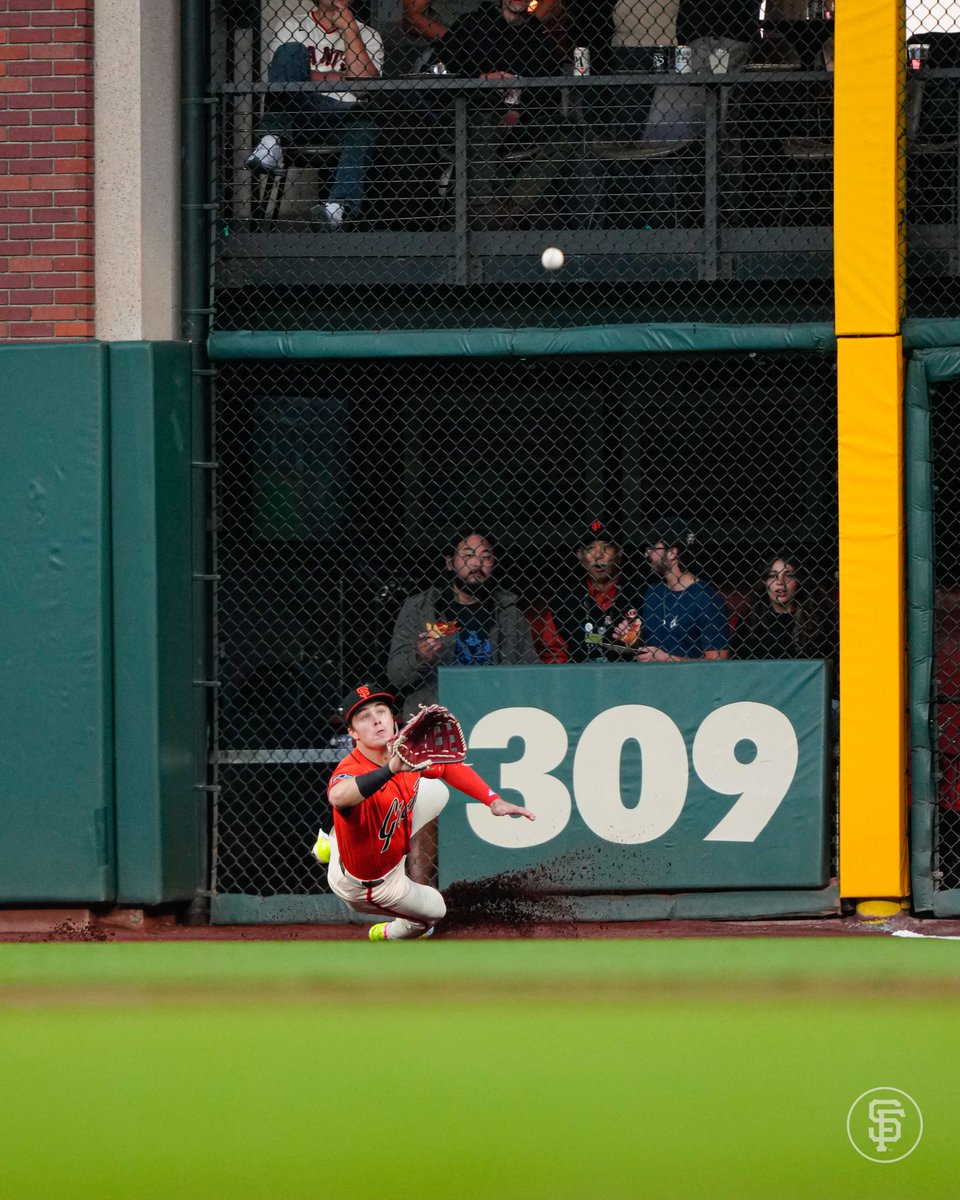 SFGiants tweet media