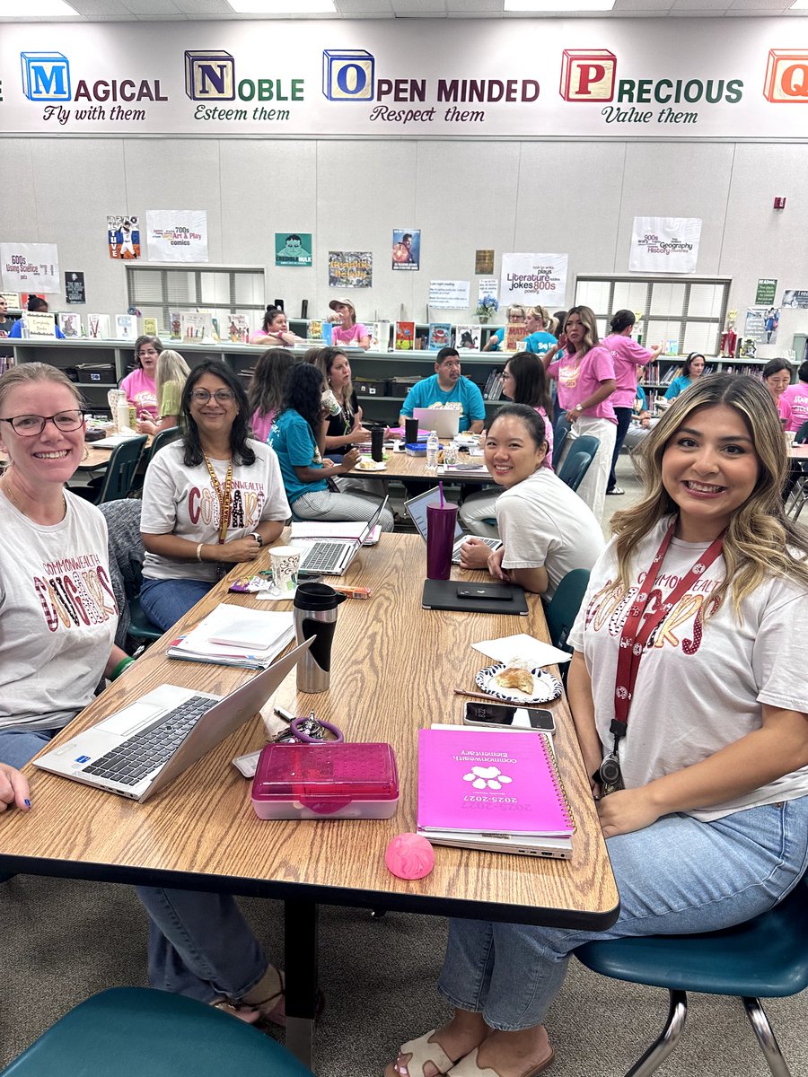 CWE_Cougars's tweet photo. Getting ready for @FortBendISD Convocation! #CWE_LevelUp #FBISDLevelUp https://t.co/8FTKc8gpyi