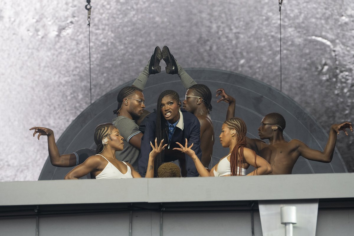 Charlie Russo tweet media