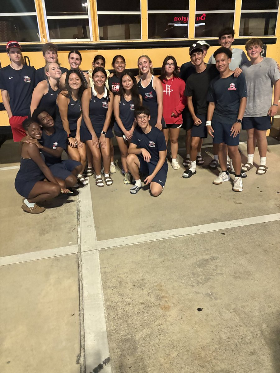 Congratulations to the varsity on their first win of the season over Pasadena Dobie. A lot of new faces got their first wins at the varsity level as we only return four from our team last year.