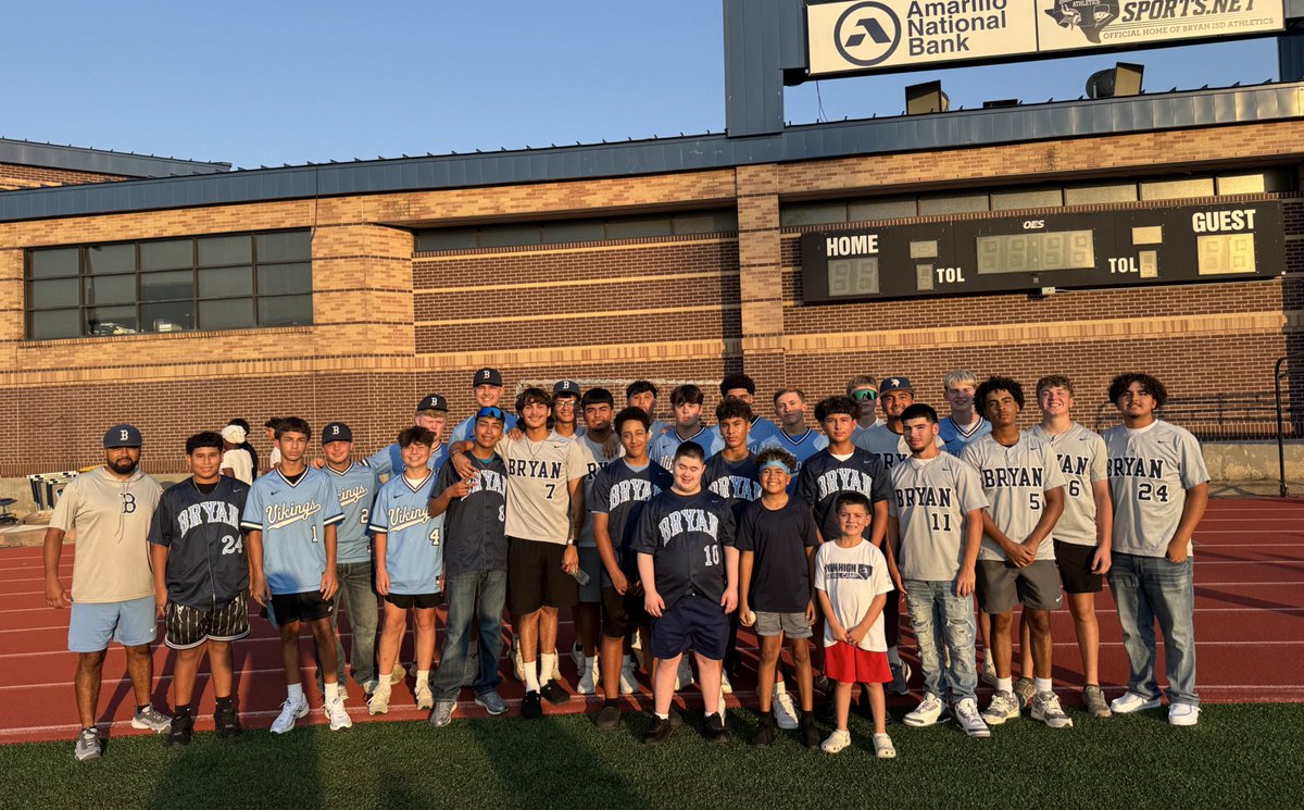 BHighBaseball's tweet image. The @BHighBaseball Vikings were in the 🏠!#BryanISDCommunityPepRally