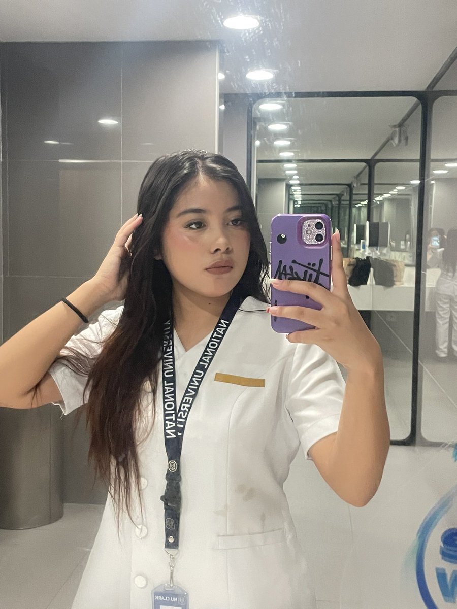 hi! not new to #studytwt &amp; #collegetwt and i’m looking for new active moots!

• psych student in NU
• 19, she/her, INTP
• interests: #anitwt #astrology #Aerospace #BTS #booktwt #archivetwt #lifetwt

♡/↻ to be mutuals