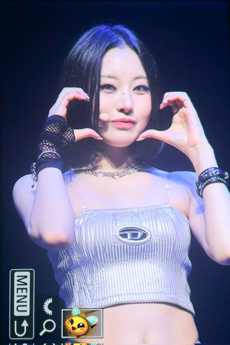 250808 🐱🐈

#빌리 #Billlie
#션 #SHEON #김수연
#ション #キムスヨン #スヨン