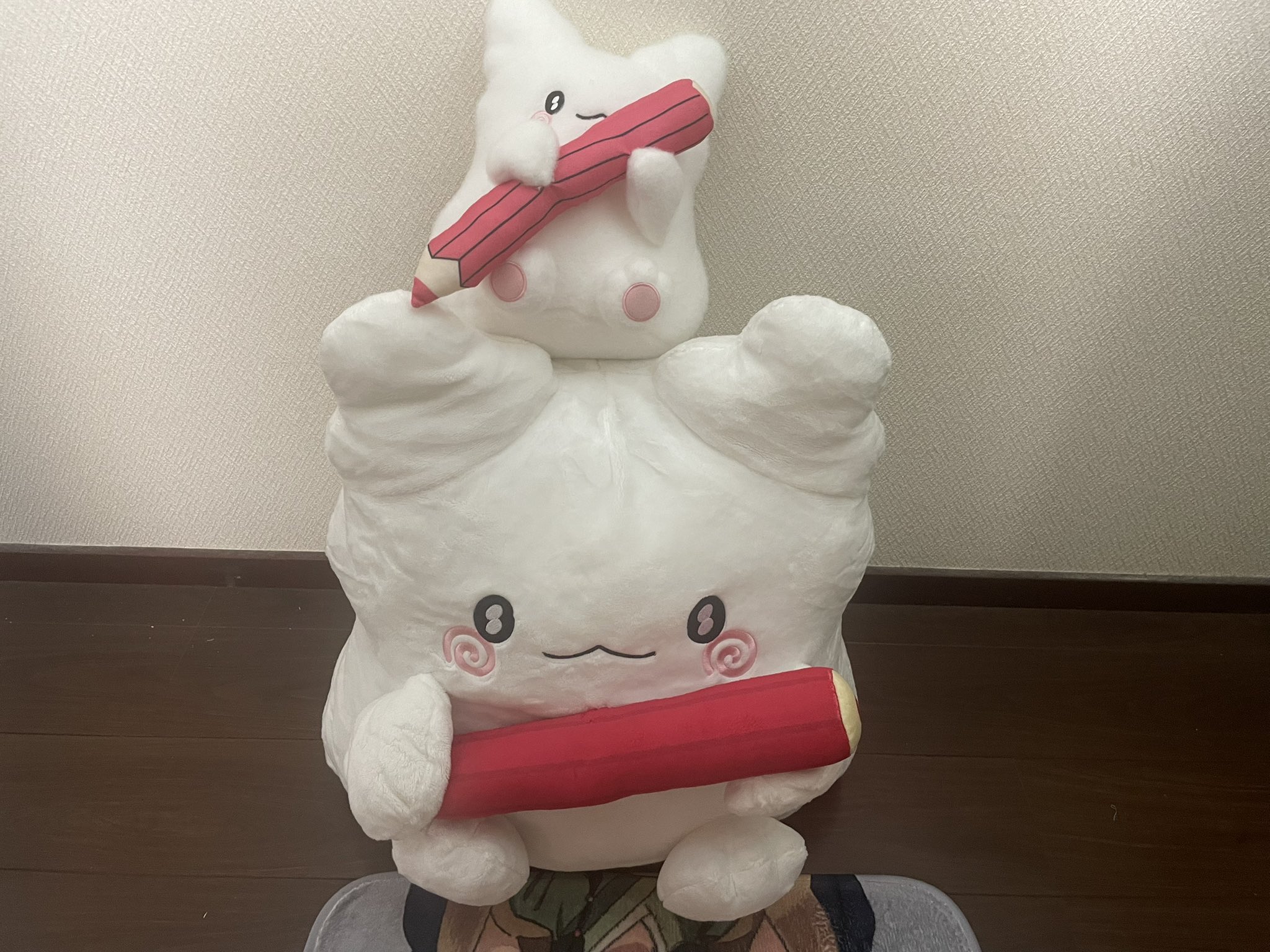 ※はなまる 華Doll* - トレーディング角丸スクエア缶バッジ | AMNIBUS
