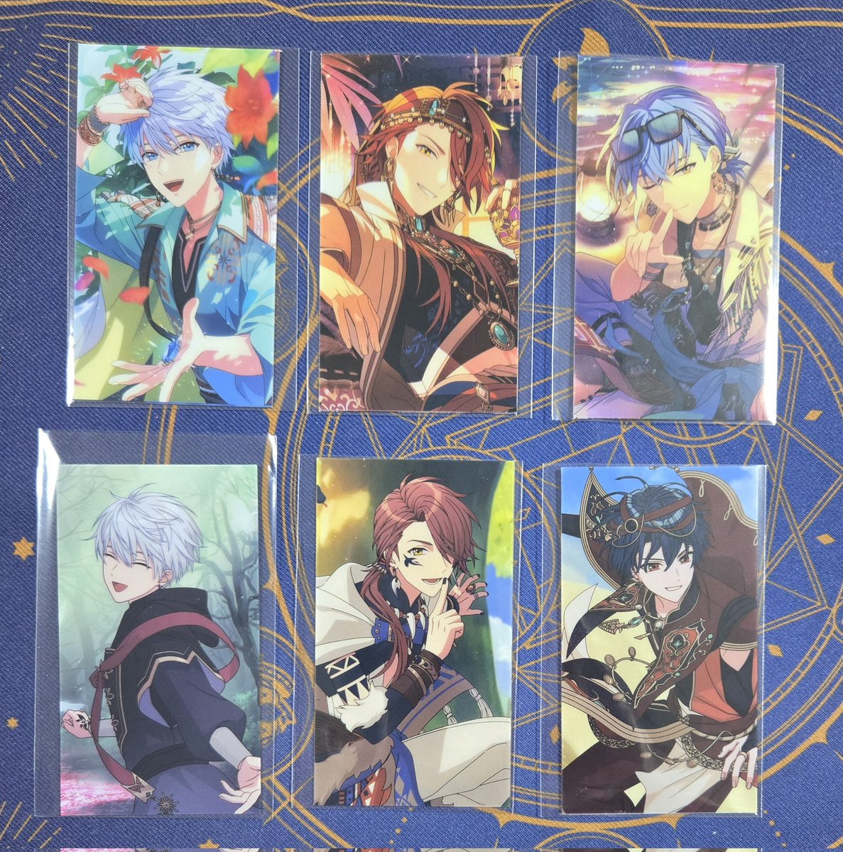 【交換】まほやく　イラストクリアシート

譲　画像1～2

求　画像3　アーサー優先

＊SSR⇔SSRとの交換優先
＊固定ポスト手渡し、郵送(2点～)