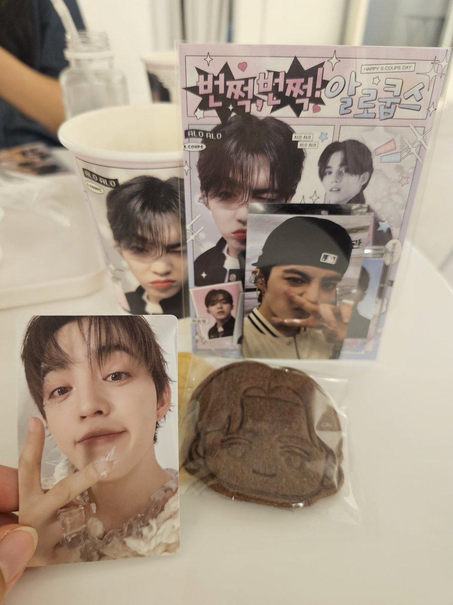 95haniyoo_n's tweet photo. #번쩍_번쩍_알로쿱스
대구 여행 갔다가 쿱스랑 눈 마주쳐서 들어왔는데
하 너무 예뻐요 진짜로........ https://t.co/Q1KhlRa9HX