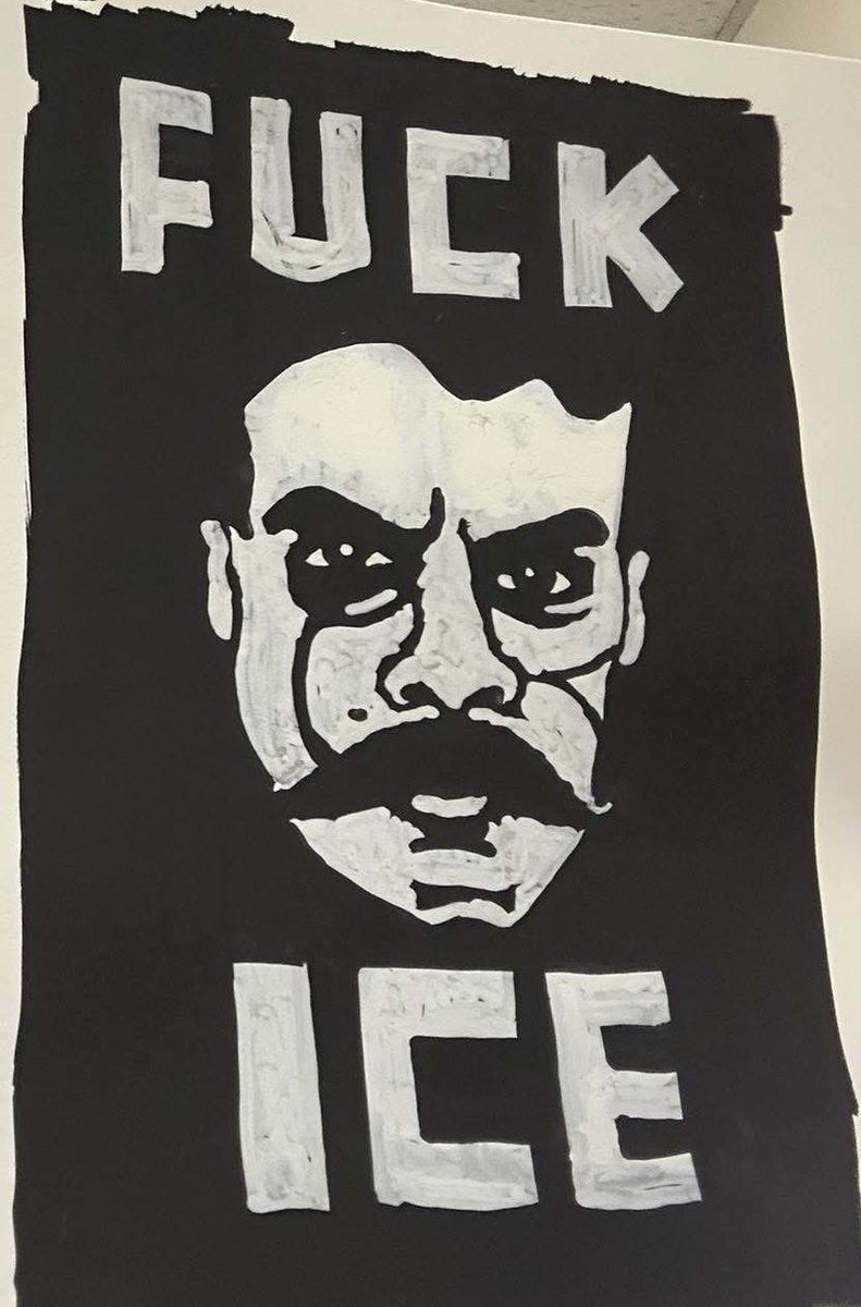 goRubenRuben's tweet image. Oralè Resister 
Two more Protesters have just been arrested by ICE GOONS
at Los Angeles Federal Detention Center:
Peaceful Protesters demanding End to illegal Trojan Horse Raids
#LALO 
#ICEoutOfLA #Protester #ICEArrestProtesterrs #Resisters #USDemocracy #50501SoCAL #LosAngeles