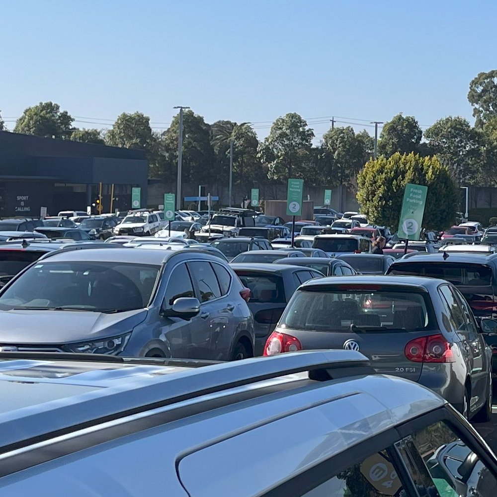 ptua's tweet image. Weekends are the busiest shopping days... but most buses are hopelessly infrequent. Some routes don't run at all, despite the demand. No wonder the car parks are packed. #TimeWastingTimetables #MoreServicesNow