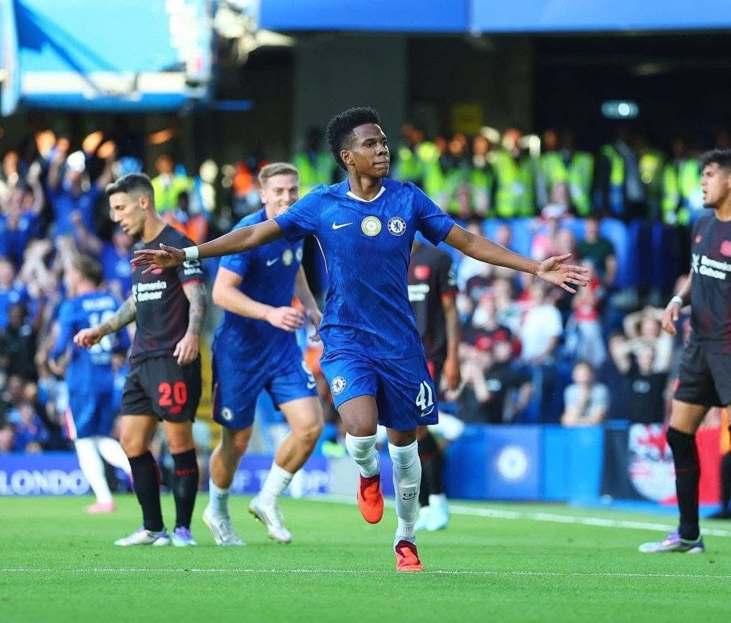 FrankKhalidUK's tweet photo. Estevao Willian 💙🇧🇷 https://t.co/UZy1iH0jXk
