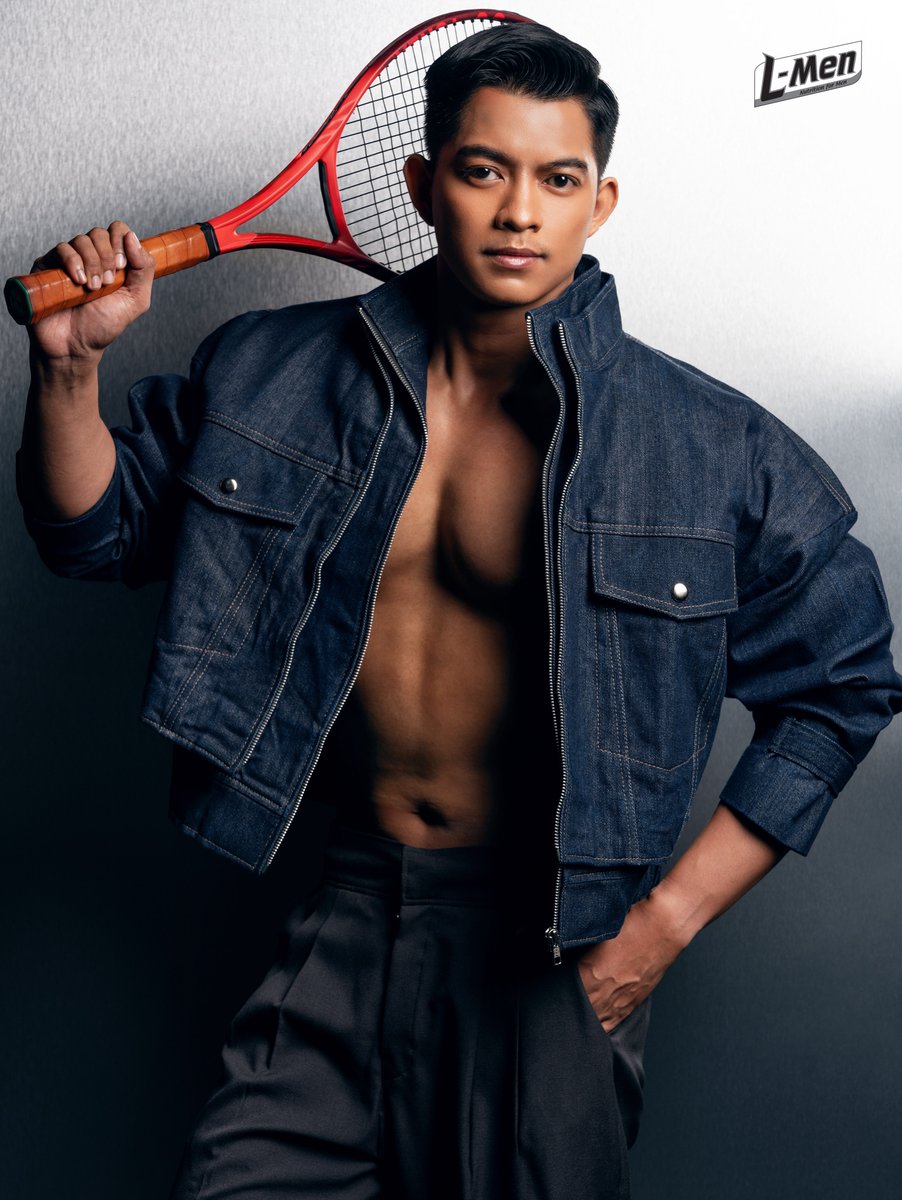LMen's tweet image. Official Photoshoot of Grand Finalist #TNLOTY25

08
Apt. Yoshua
Jawa Tengah

Wardrobe: Temmaprasetio, bytemmaprasetio
Photographer: Wong Sim
Make up: Christyannemua
Stylist: Citramoeins, muchlishadi, moeinsprojekt
Hair do: Chief Barber &amp;amp; Supplies Co.

#LMen
