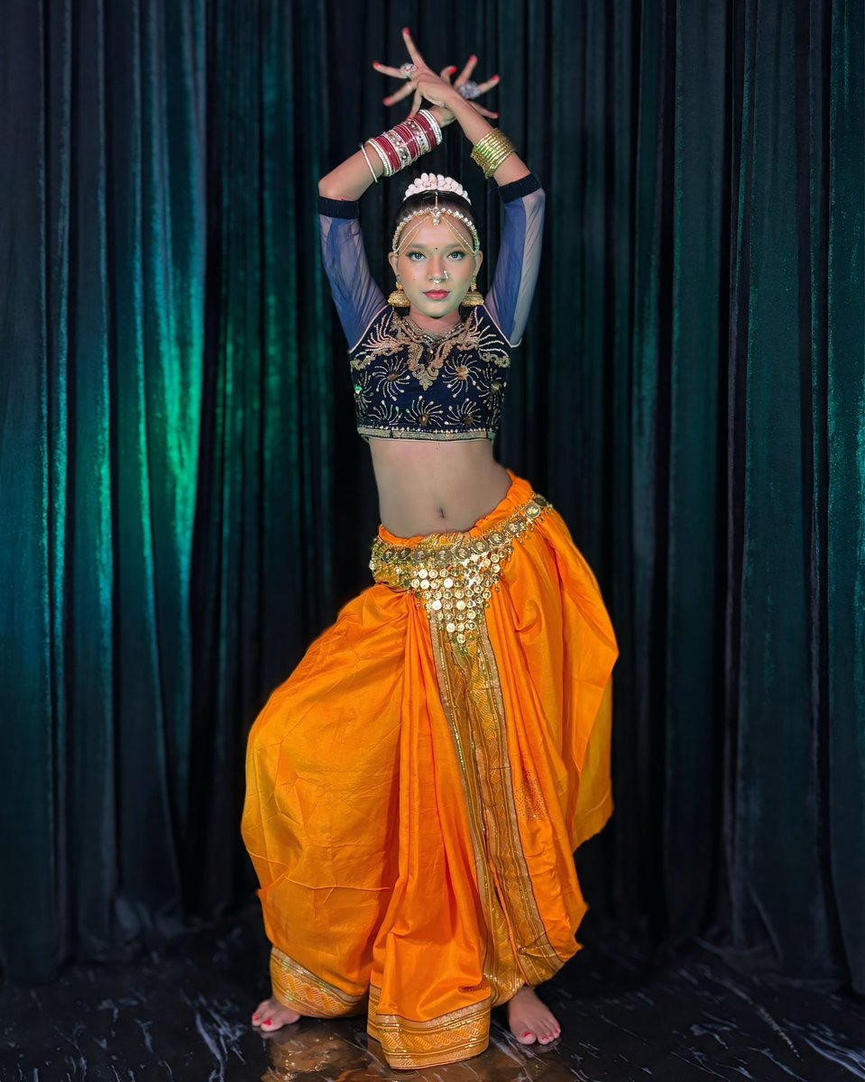vaish64876's tweet photo. 🧡 Lost in the rhythm, found in the soul 🧡

.
.
#DynastyDivaOfficial #VaishnaviSaxena #Explore #Viral #Trending #traditional 

#JossGawin #srchafreen #SkyNani https://t.co/81Tc5UBr0v