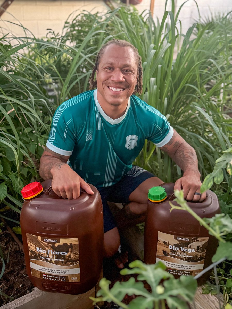 112 degrees and still thriving! Thanks to @cannausaofficial nutrients! 🙌🏾🌿