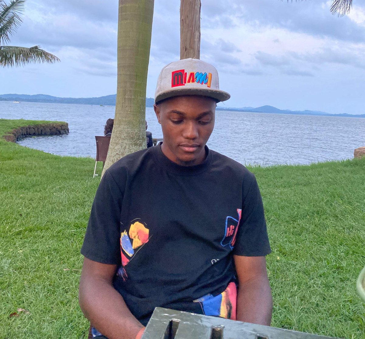 Good morning friends of Mr tweet 😤