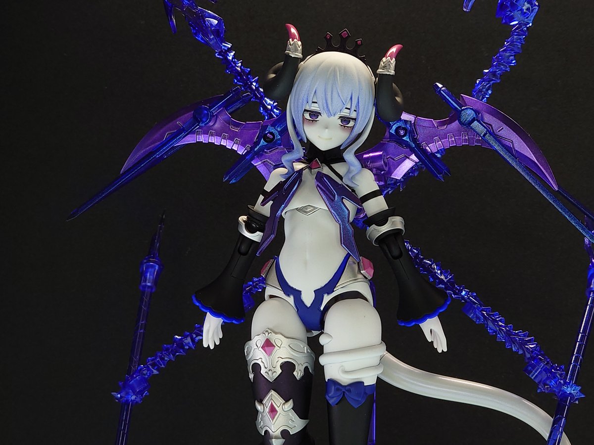 新作です。
ヴェルルッタ・レヴィ

闇属性で病み属性のヴェルルッタです。名前のレヴィはレヴィアタン、リヴァイアサンから。
#アルカナディア