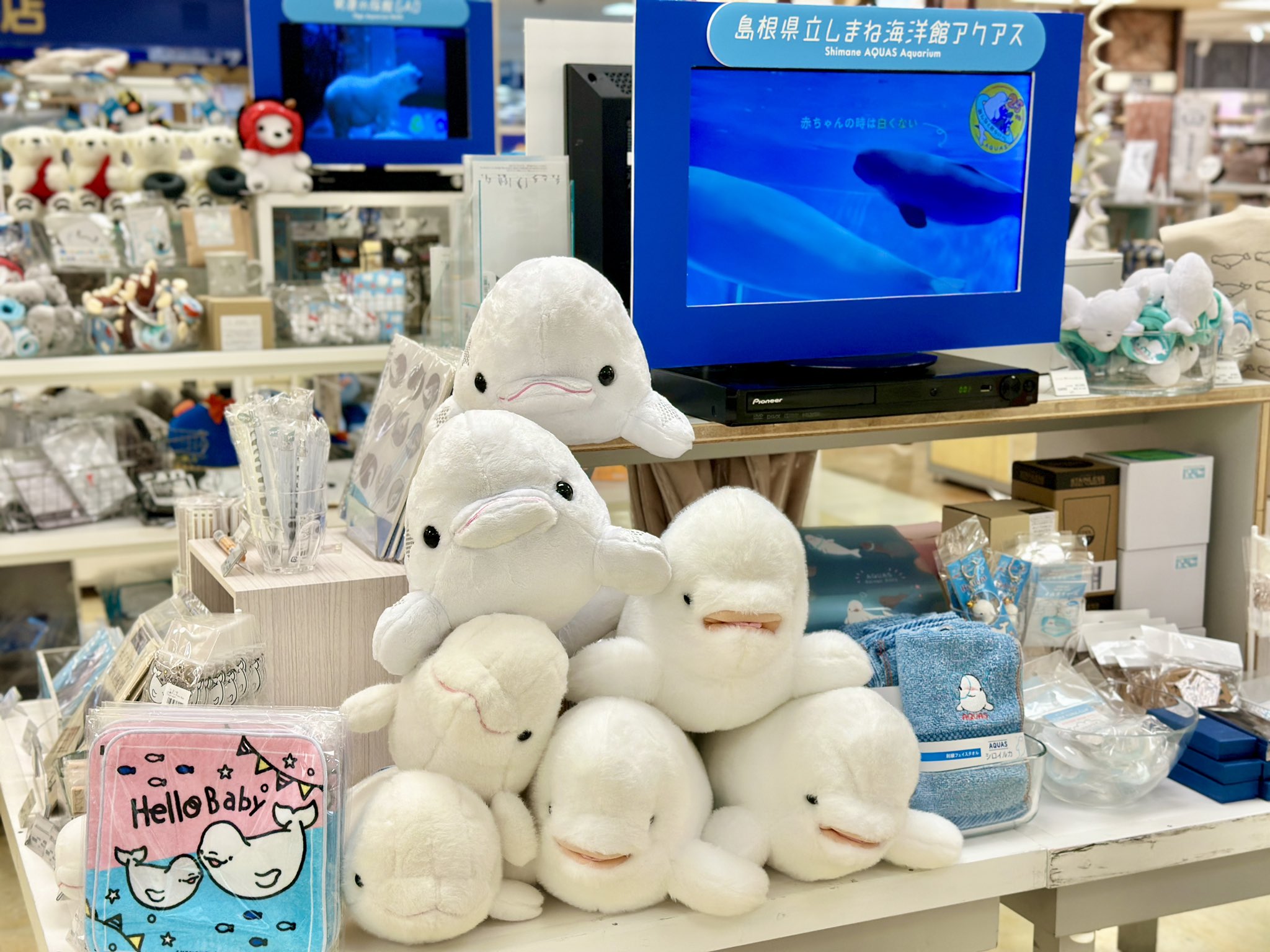 値下げ❗️水族館等に使われる倒木もどき(樹脂製) 値下げ❗️水族館等に使われる倒木もどき(樹脂製) 動物園