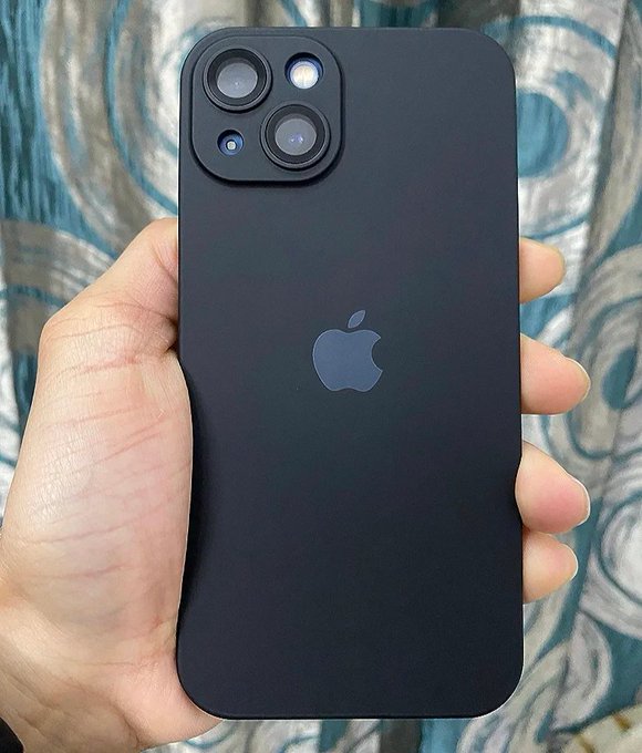 Gifting this to my sister with my hard earned money in this Rakshabandhan today. Hope she likes the back cover and use it whenever she buys the iPhone in future.
