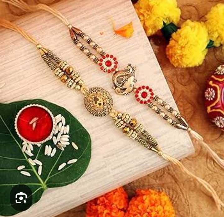 केवल भारत में #रक्षाबंधन का त्योहार पर बाजार 17 हजार से 21 हजार करोड़ ₹ का है।

बावजूद #आधुनिक_औरतवादी हल्ला करेंगे, बहन से भाई से क्यों सुरक्षा मांगना? #संविधान बना तो रहा है नारी को सशक्त!

सवाल है, संविधान दे पाएगा 21 हजार करोड़ का बाजार? कर पाएगा राखी बनाकर #जीविका चलाने