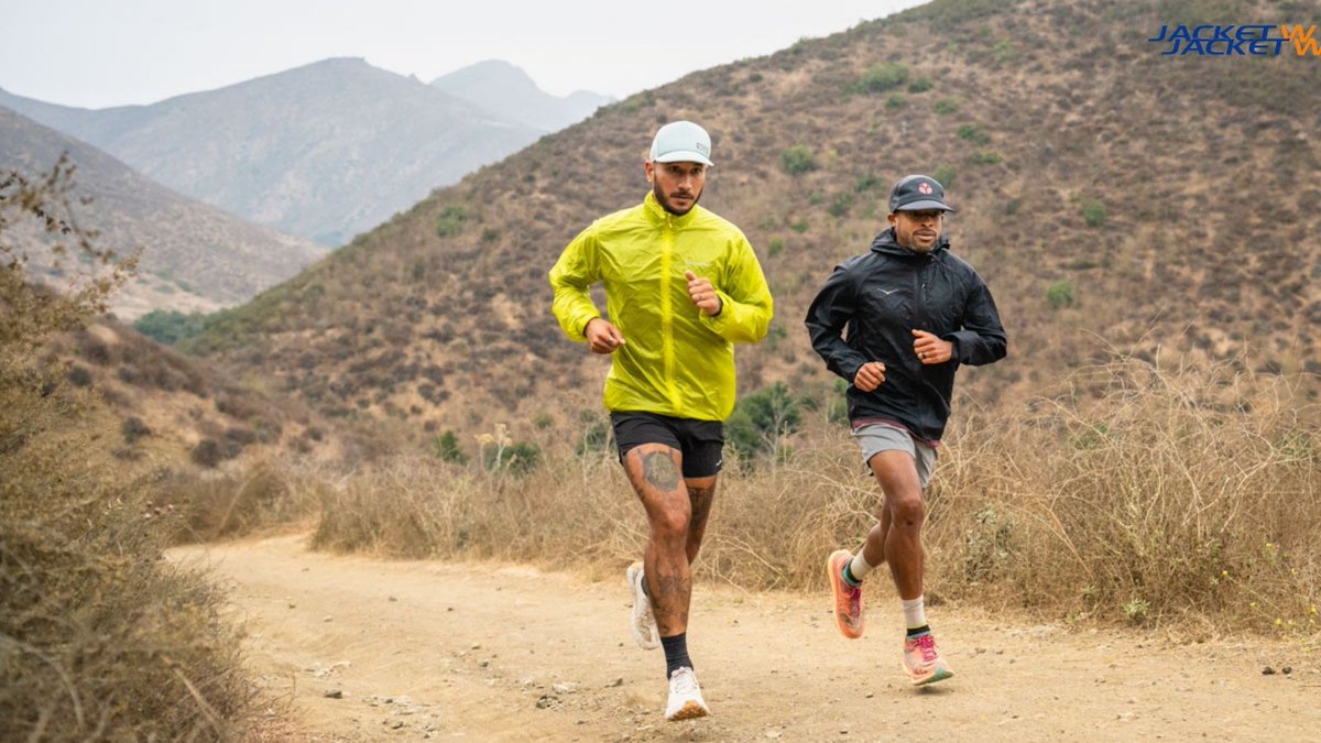 jacketw2023's tweet image. JacketW Men’s Sun-Proof Running Jacket ☀️🏃‍♂️
Stay cool &amp;amp; protected ☀️🏃‍♂️ JacketW men’s running jacket blocks UV rays &amp;amp; feels lightweight for every run 🌬️💪

Shop Now 👉jacketw.com/collections/me…
#jacketw #sunprotectionjacket #runningjacket #mensactivewear #lightweightjacket