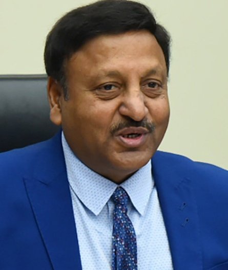 इस व्यक्ति को वोट चोरी करवाने के आरोप में फाँसी की सजा से भी कड़ी सजा मिलनी चाहिए।