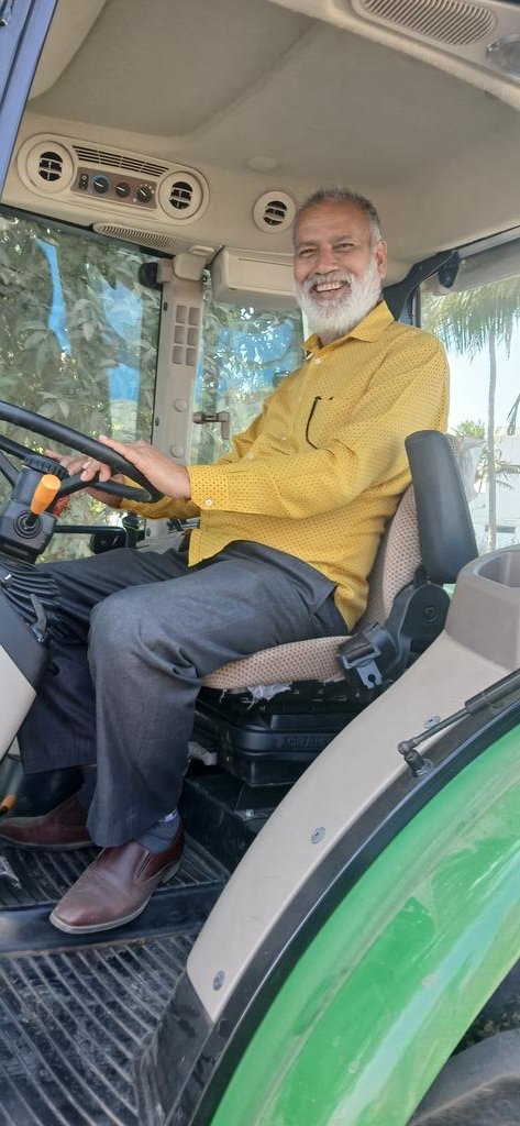 msinghc9's tweet photo. @PTI_News @realDonaldTrump  साहब ! विश्व बदल रहा है ! वैश्विक व्यवस्था बदल रही है ! महाशक्ति बनने के प्रति वक्त की हवा भारत के पक्ष में है ! वैश्विक अर्थव्यवस्था में भारत अपना उत्तम स्थान रखता है ! विगत वर्तमान और भविष्य तीनों ही विषयों में भारत एक महत्वपूर्ण राष्ट्र है ! जय हिंद जय भारत https://t.co/CfmiFgeYx7