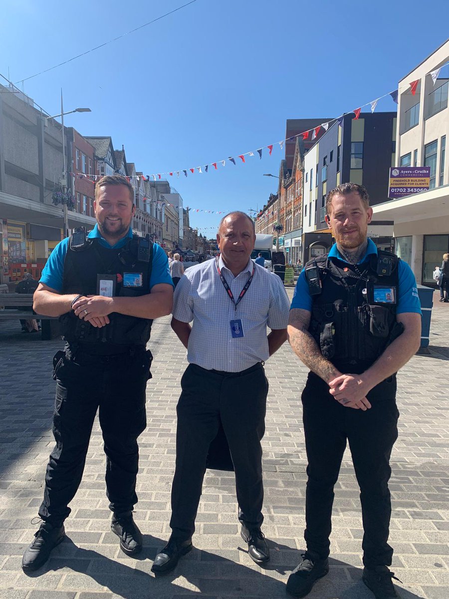 Southend City BID (@southendcitybid) on Twitter photo At Southend City BID we work closely with the Town Centre Police Team and the Business Crime Unit to regularly review and track our "Top 5" offenders that are affecting our businesses and community.
Let's work together for a #SaferSouthend.
<a href="/EssexPoliceUK/">Essex Police</a> At Southend City BID we work closely with the Town Centre Police Team and the Business Crime Unit to regularly review and track our "Top 5" offenders that are affecting our businesses and community.
Let's work together for a #SaferSouthend.
<a href="/EssexPoliceUK/">Essex Police</a>