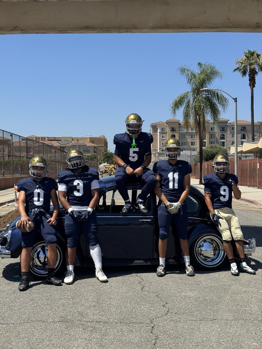 Mike Mackintosh (@coachmack007) on Twitter photo Captains, seniors and new uniforms!! Season is almost here!!
<a href="/coachmark_48/">Mark the Shark</a> <a href="/SGVNSports/">Fred J. Robledo 👨🏻💻</a> <a href="/James_Escarcega/">James Escarcega 📈🏈🏀⚾️🥎 🤼🤽🏽♂️🏊🏼♀️🏌🏻⚽️</a> Captains, seniors and new uniforms!! Season is almost here!!
<a href="/coachmark_48/">Mark the Shark</a> <a href="/SGVNSports/">Fred J. Robledo 👨🏻💻</a> <a href="/James_Escarcega/">James Escarcega 📈🏈🏀⚾️🥎 🤼🤽🏽♂️🏊🏼♀️🏌🏻⚽️</a>