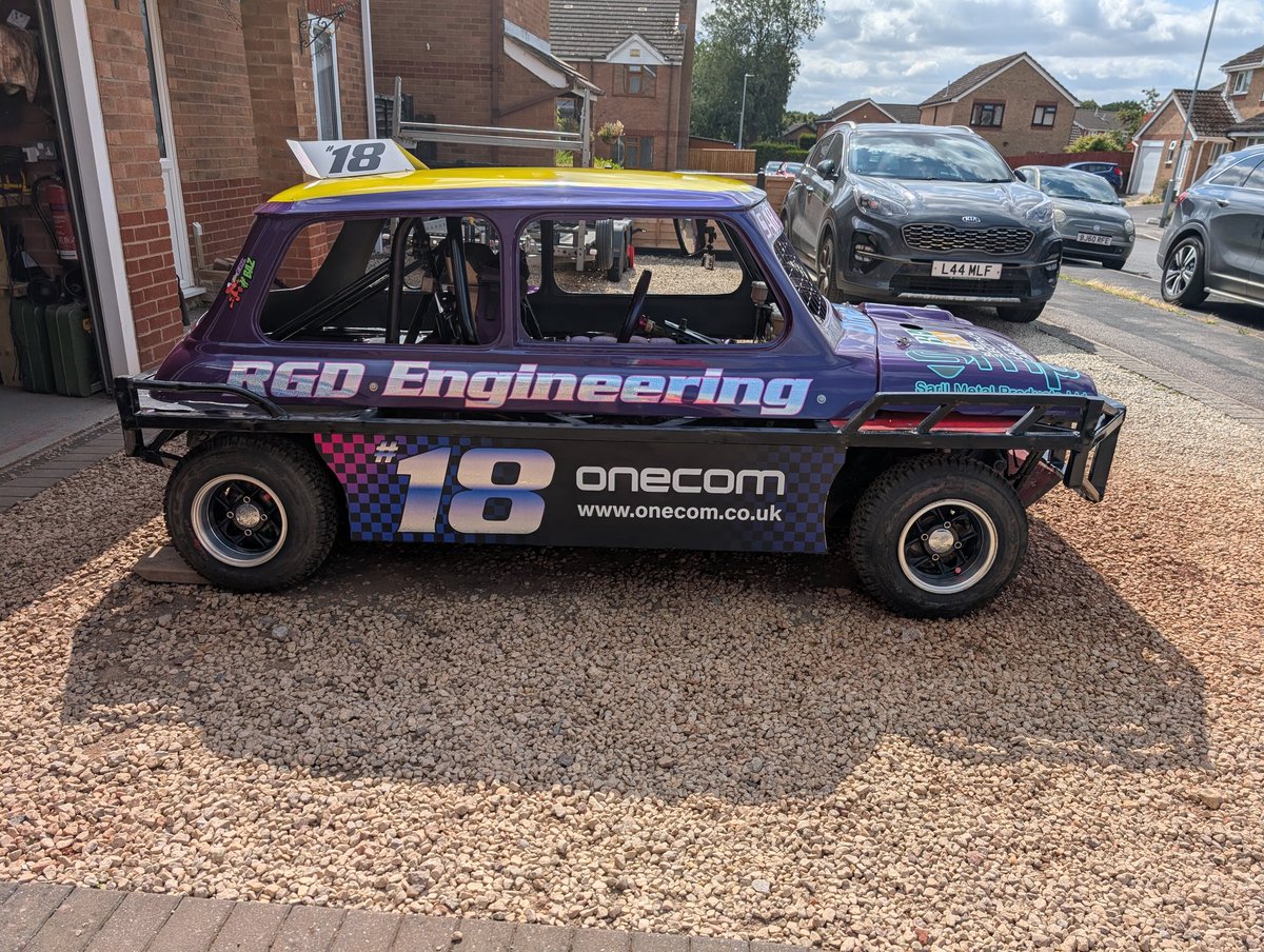 Well, here she is, my freshly refurbished car. Many thanks to everyone who supports me, and welcome on board to my new sponsors. 
The car looks amazing thanks to Allied Automotive, Dad for putting in the work on the SMP supplied metal, &amp; the new stickers care of Dad's employers.