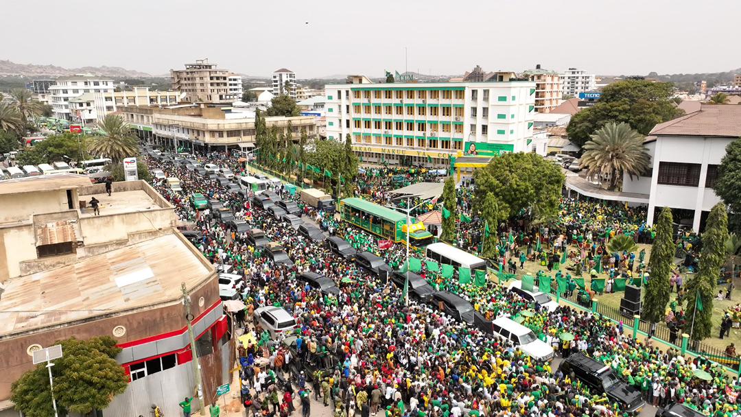 Nchi haijawahi kuwa na Rais anapendwa na kukubalika mno na wananchi kama Mama Samia Jamani 🙌🙌🙌🙌🙌