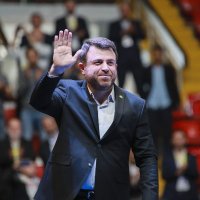 "İbadetlerimize devam, ihlasa devam, karşılıksız bir şekilde iyilik yapmaya devam"

Allah mekanını cennet eylesin.🤲