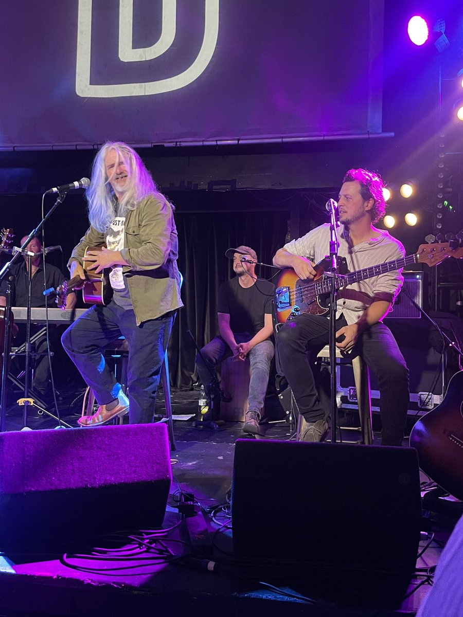 Jules (@laticlaydee) on Twitter photo John Bramwell at his absolute best last night with his amazing band <a href="/IAmKloot/">I Am Kloot</a> <a href="/IamKlootClub/">I Am Kloot Club</a> <a href="/davefid/">Dave Fidler</a> John Bramwell at his absolute best last night with his amazing band <a href="/IAmKloot/">I Am Kloot</a> <a href="/IamKlootClub/">I Am Kloot Club</a> <a href="/davefid/">Dave Fidler</a>