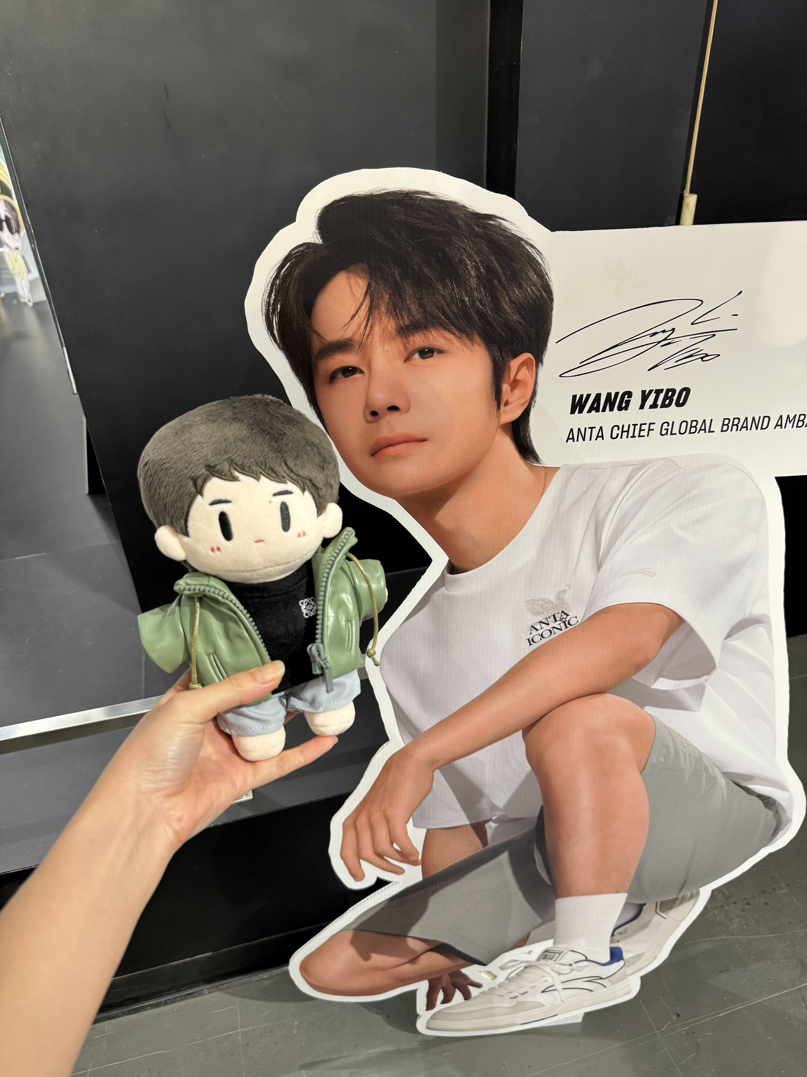 yuyuさん　専用　王一博公式 JShinju on X: 