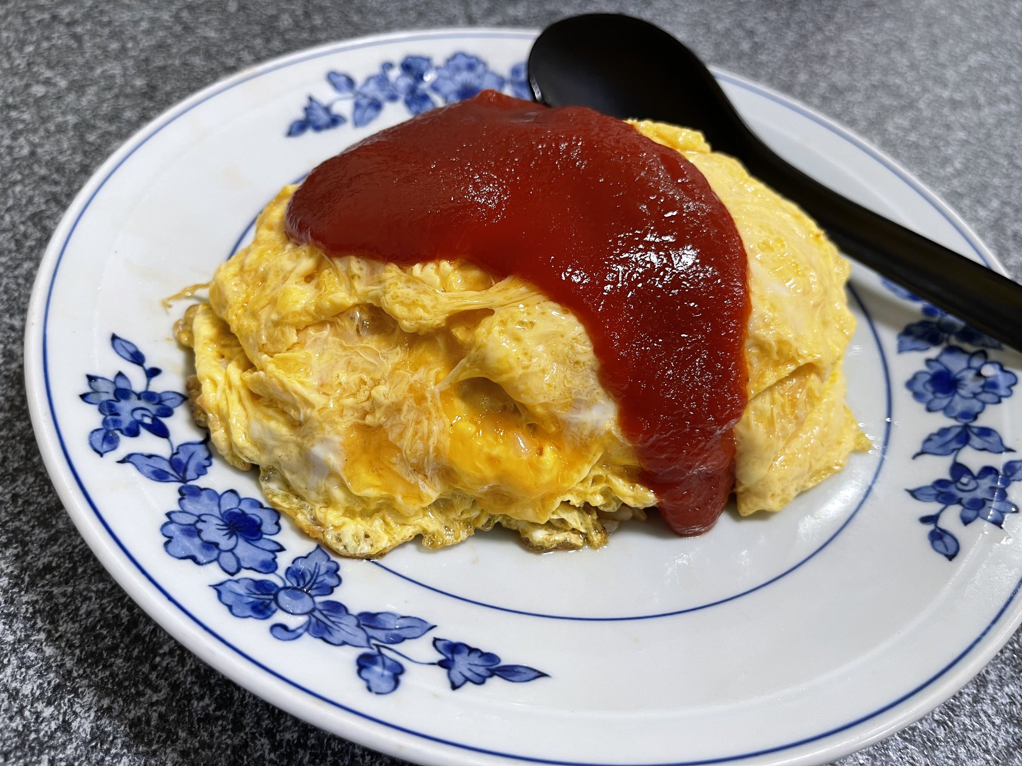 オムライス 岡崎】日本一のオムライスが食べれる！とろ～り卵のオムライス