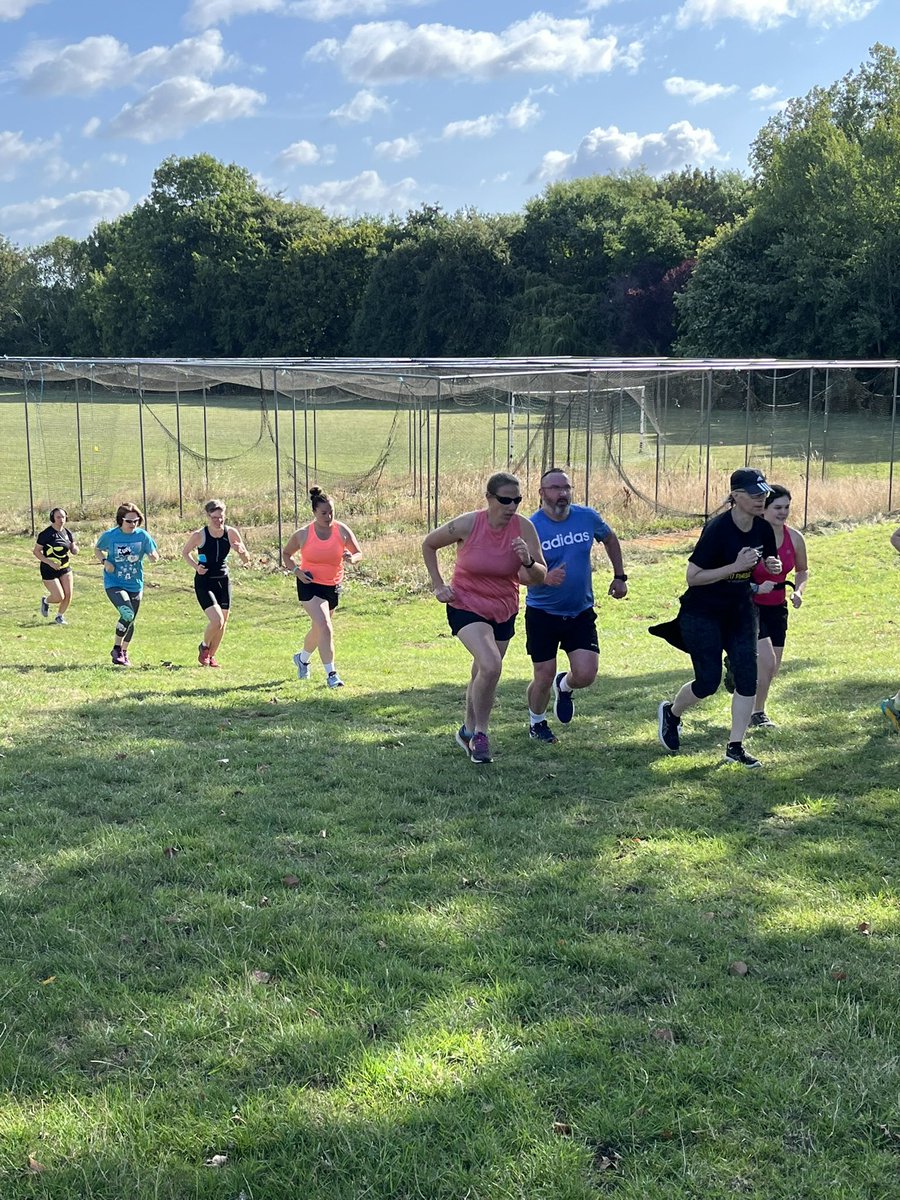 newent_parkrun's tweet photo. Event 560.

A great turnout today on a lovely sunny morning .

#loveparkrun https://t.co/TOqUAtgC1Q