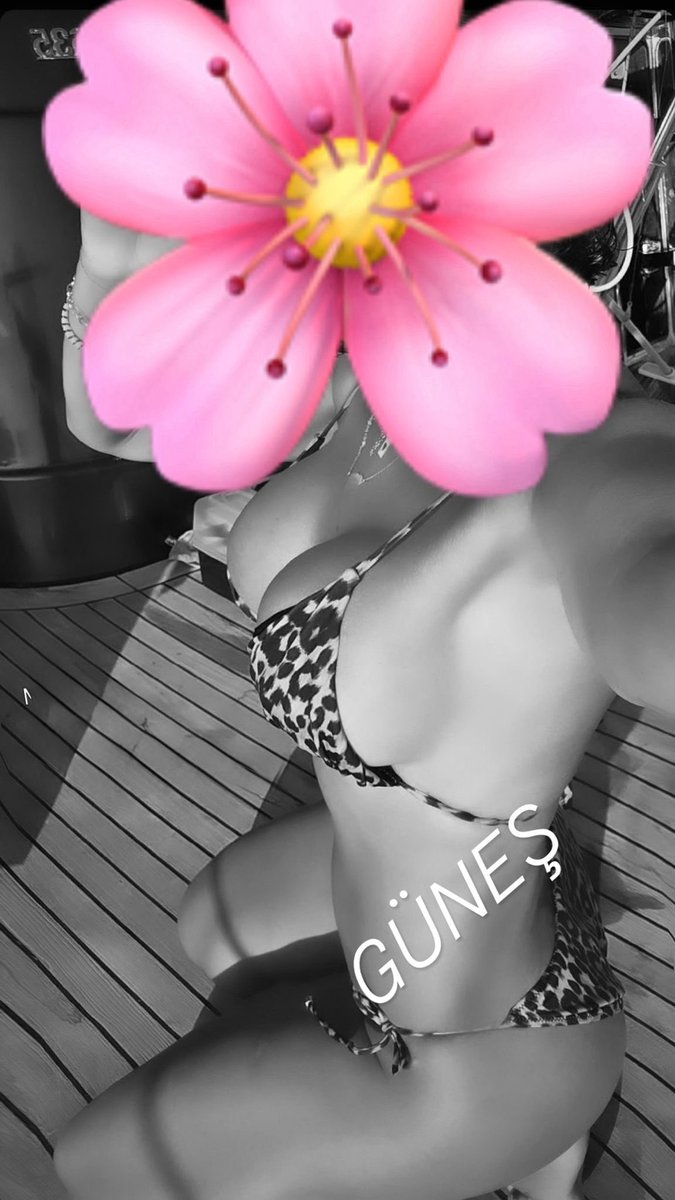 Her şeye rağmen kalbimi temiz tutmaya özen gösteriyorum 

Hatalarım oluyor ama yapılan yanlışa,çirkinlikle yaklaşmıyorum 

bazrn istediğim gibi olmasa bile kafamı yastığa koyduğumda hesabını veremediğim hiçbir şey kalsın istemiyorum 

çünkü temiz bir vicdan en güzel yastıktır🌸