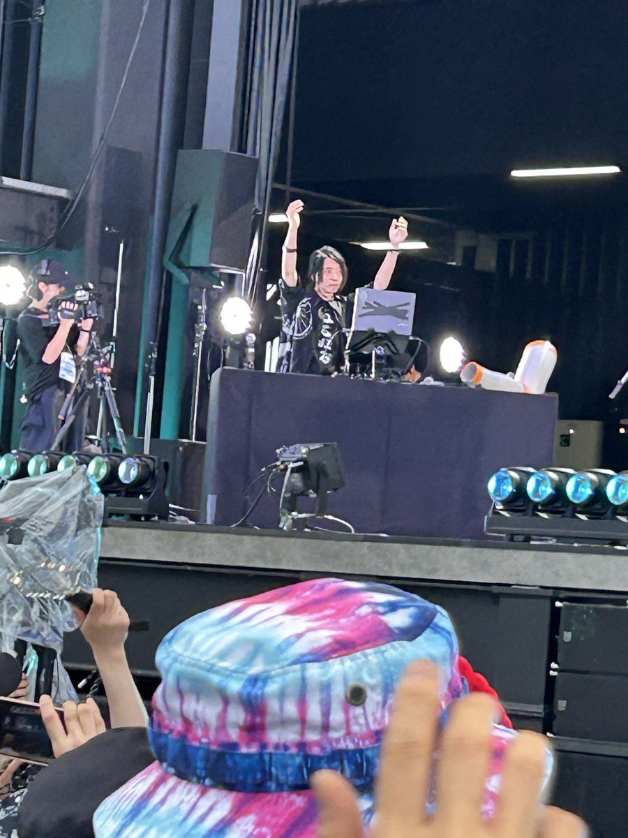 生落合陽一さん！！
ナイスVJでした！！
お疲れ様でした😭

#いのちのミュージックフェス 
#null2