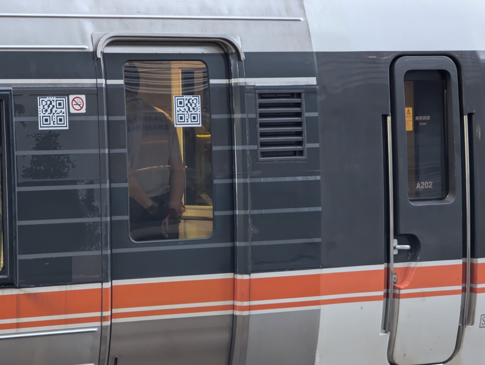 赤倉 鉄道駅名プレート 急行シュプールユーロ赤倉・志賀/ユーロ赤倉（2025-5） | 列車