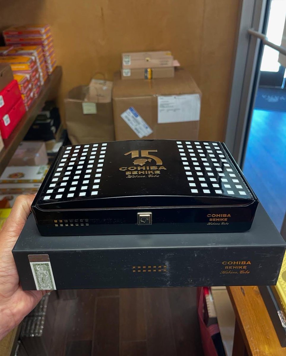 BoutiqueCuban's tweet photo. #cohiba #behike #cubancigars #cuba #cigarlife #cigars #cigarsmokers https://t.co/rawZuPf9b9