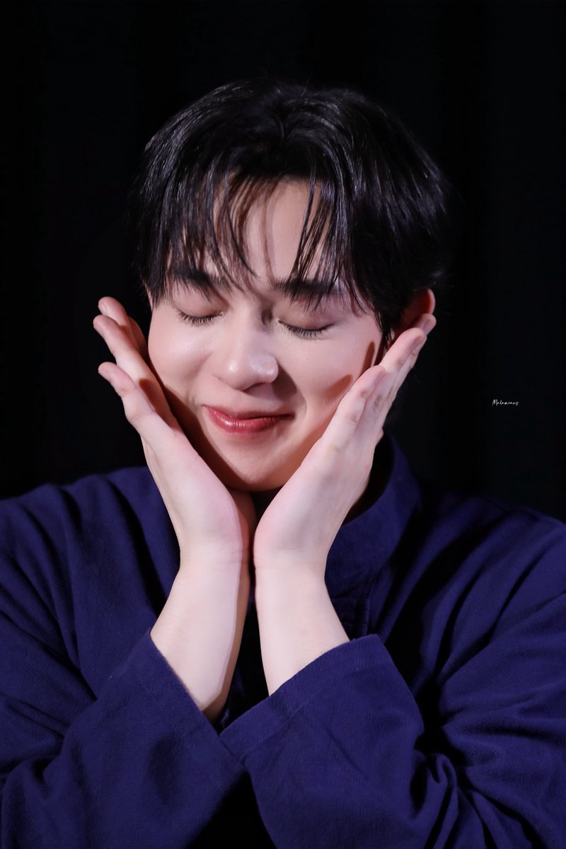 malameans's tweet photo. เป็นงามคักน้อ~ 🥰

MXBS FANSIGN IN KKC

#ADreamVoyageMaxkyBas_KKC 
#บาสเด็กอ้วนที่แท้จริง @basjtr https://t.co/QbdFLrFf6y