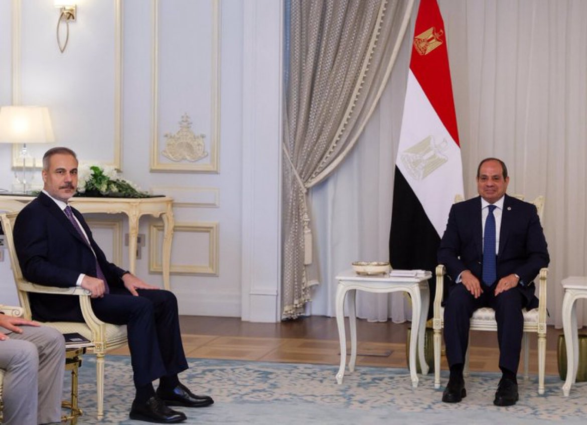 Suldan I. Mohamed, MA (@suldanmohamed_) on Twitter photo #LATEST: Turkish FM <a href="/HakanFidan/">Hakan Fidan</a> meets with #Egypt President al-Sisi following his meetings with U.S. Special Advisor for Africa, Massad Boulus in #Türkiye on Friday.
Early Turkish media reports indicate an agreement between Türkiye & Egypt regarding ways to address crises #LATEST: Turkish FM <a href="/HakanFidan/">Hakan Fidan</a> meets with #Egypt President al-Sisi following his meetings with U.S. Special Advisor for Africa, Massad Boulus in #Türkiye on Friday.
Early Turkish media reports indicate an agreement between Türkiye & Egypt regarding ways to address crises