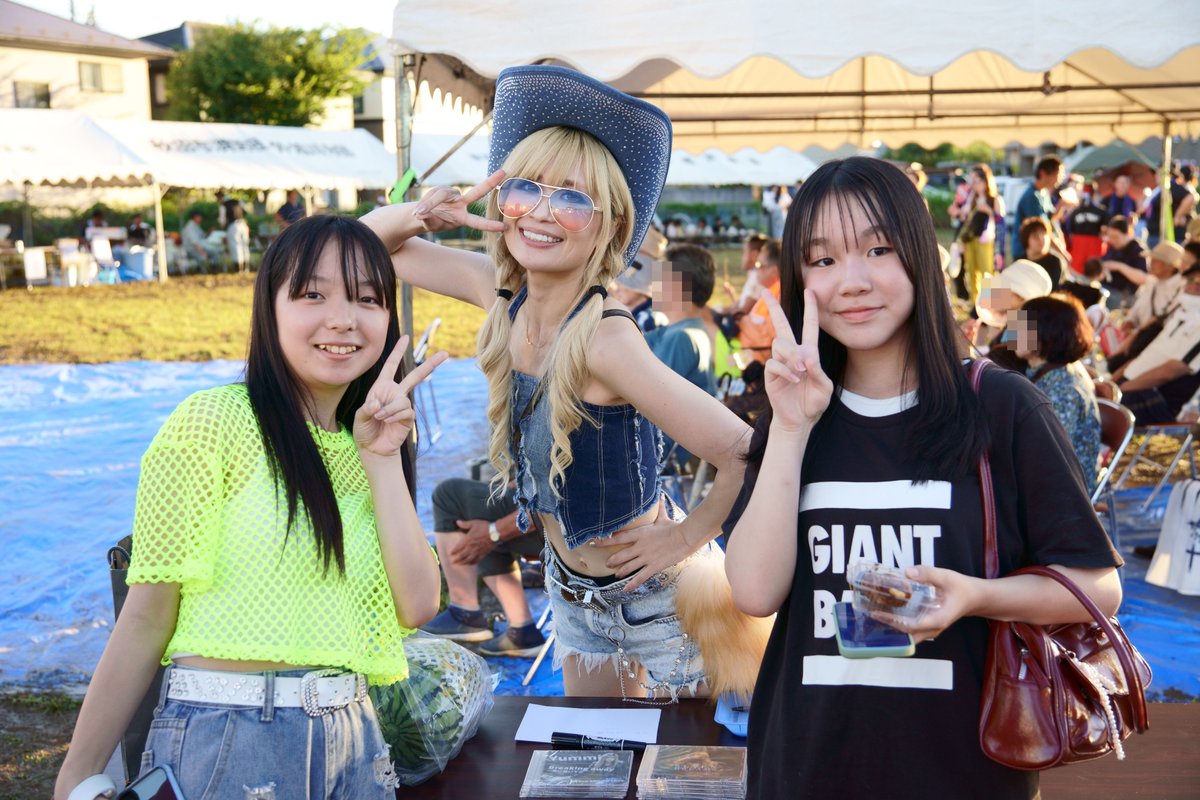 ロラロラさん tweet media