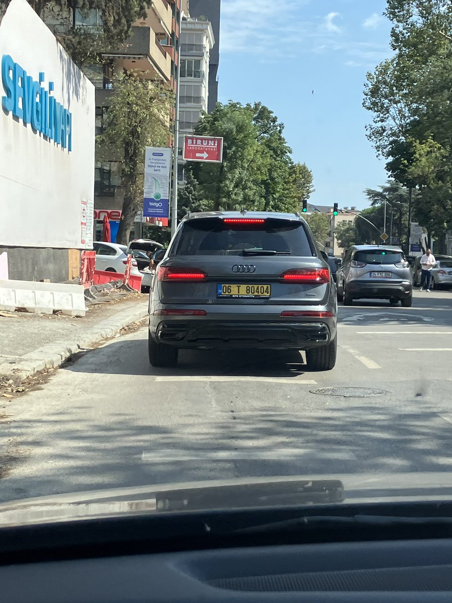 T ve G plakali super luks araclar, otvsiz ve kdvsiz nasil yollarda rahatca gezebiliyor? <a href="/istanbul_EGM/">İstanbul Emniyet Müdürlüğü</a> <a href="/TC_icisleri/">T.C. İçişleri Bakanlığı</a>