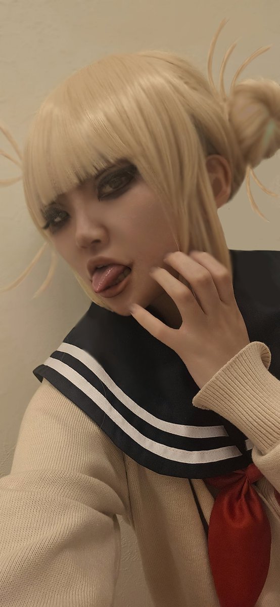 トガヒミコ/僕のヒーローアカデミア

#コスプレ初心者  #トガヒミココスプレ  #ヒロアカコスプレ