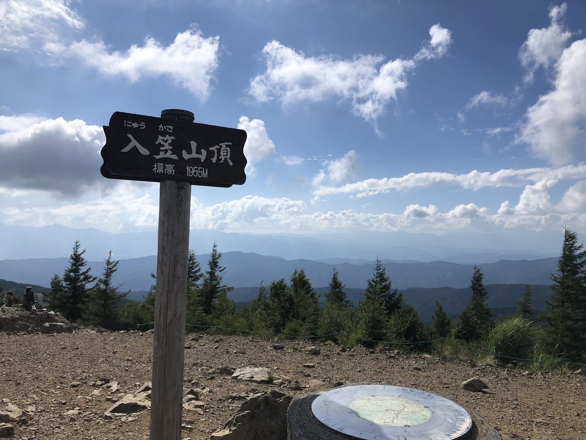 sinopaca's tweet photo. 入笠山登った https://t.co/jG4UOn8nqI