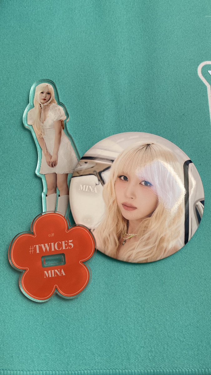 #イチゴアメの代行
この度は代行して頂き、ありがとうございました🙇🏻‍♀️՞