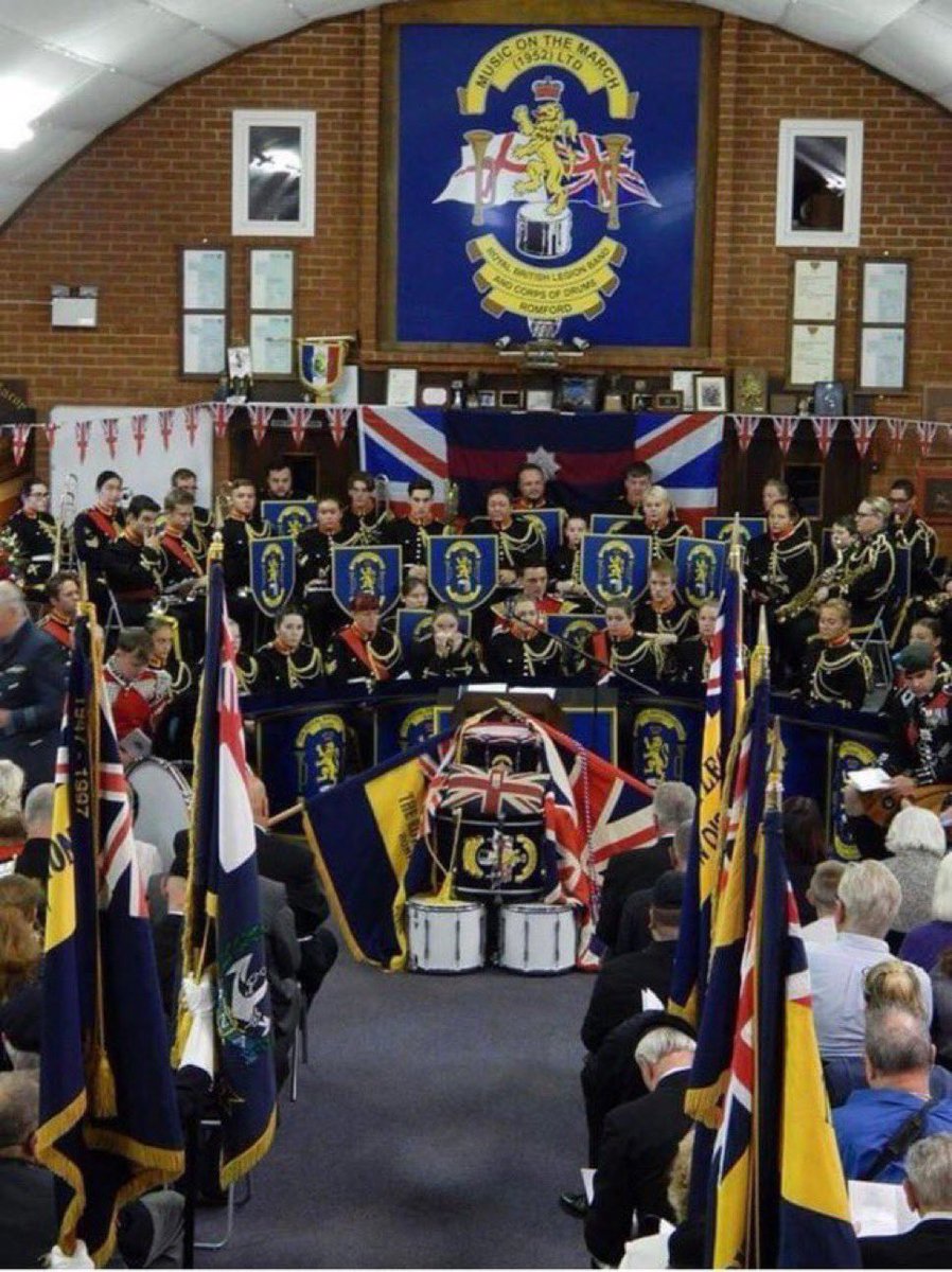 Kirk’s 10th anniversary memorial service which was held at St Edward the Confessor RC Church in 2017 😢💔

Thank you for your service Kirk ❤️

Lest we forget 🇬🇧